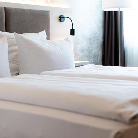 Taste Smart Hotel Lampertheim Bagian luar foto